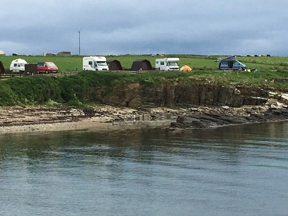 Ayres Rock Hostel & Campsite photo 2